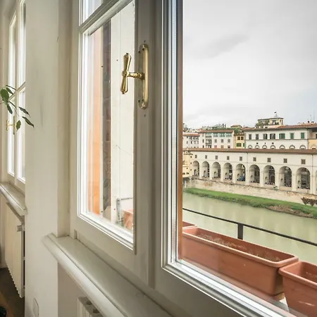 Appartement Ponte Vecchio Apartment Florence