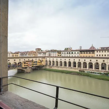 Ponte Vecchio Apartment Appartement *