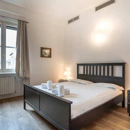 Ponte Vecchio Apartment